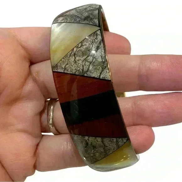 Vintage Inlay Bangle Bracelet Mother of Pearl - Picture 8 of 8